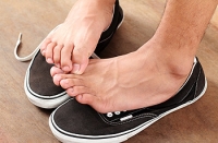 Why Your Feet Feel Itchy